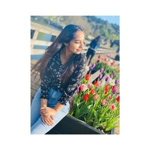 Meet your Posher, Aanchal